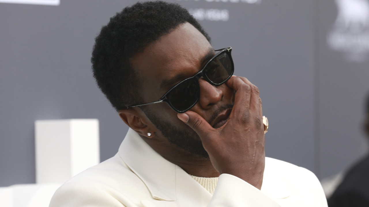 Diddy teria obrigado funcionário a limpar sangue e urina das orgias