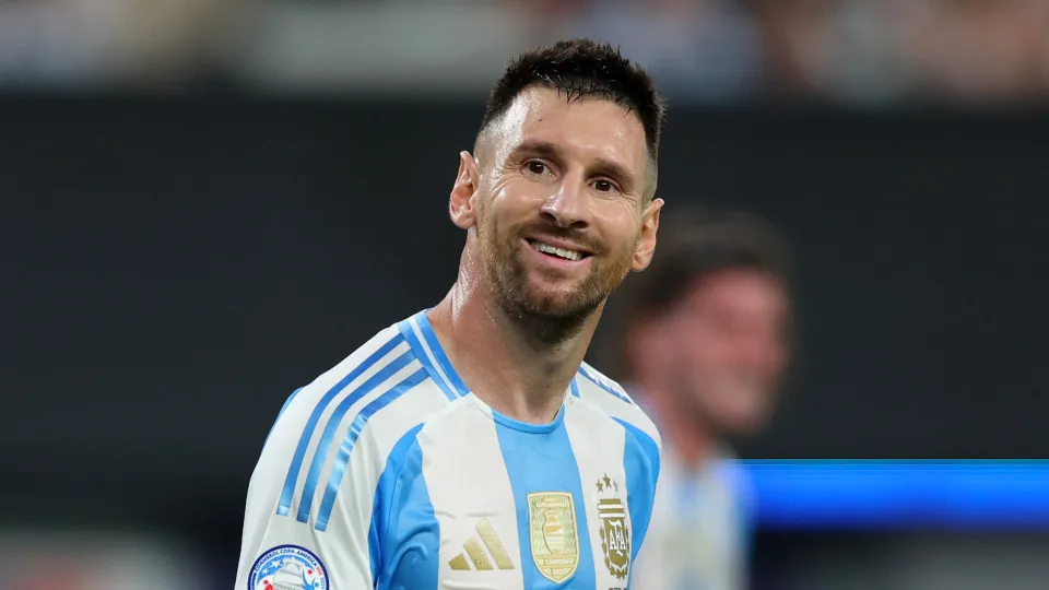 Messi quer voltar à Europa e tem meta para fim da carreira, diz jornalista