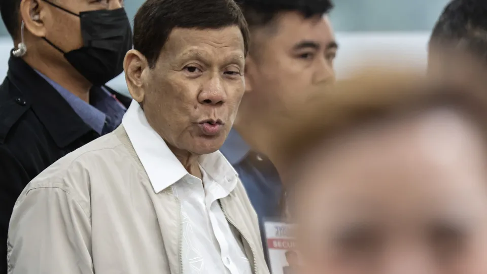 Ex-presidente filipino Rodrigo Duterte é preso em Manila por ordem do TPI