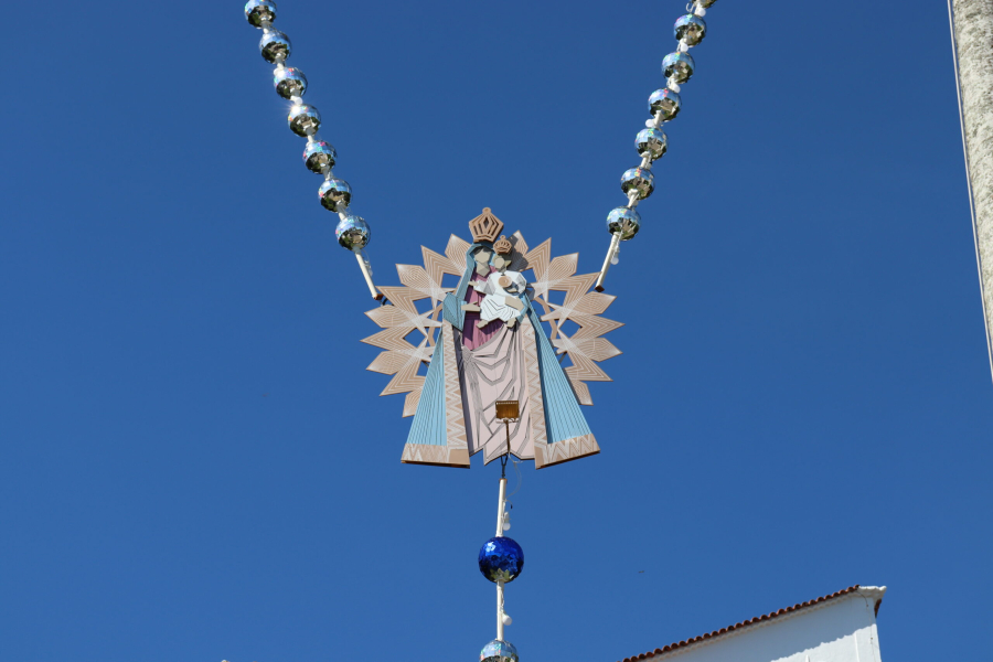 Terço gigante da Festa da Penha será colorido e terá flores de tecido