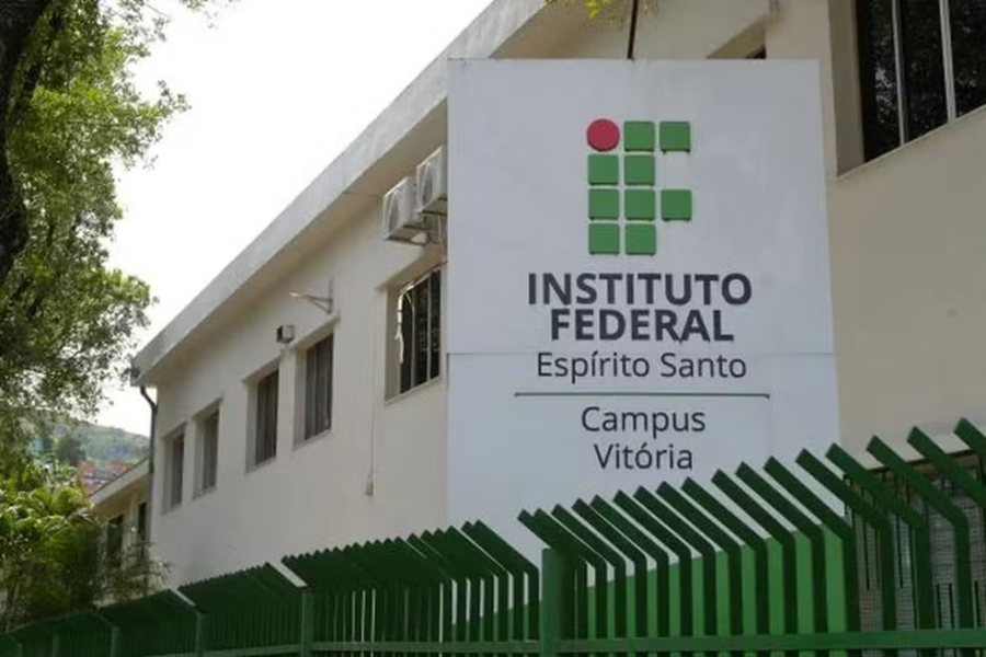 Ifes oferece mil vagas em curso preparatório gratuito